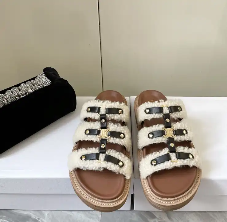 hype Celine Slippers