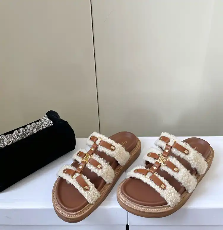 hype Celine Slippers