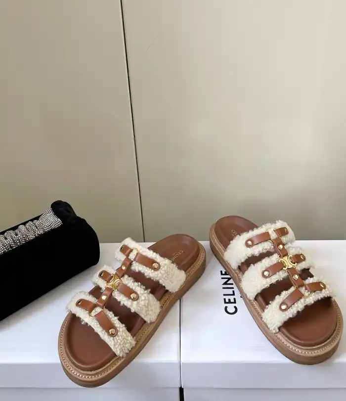 hype Celine Slippers