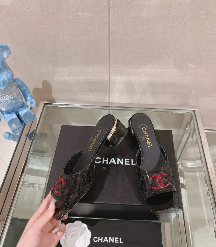 hype Chanel Slippers