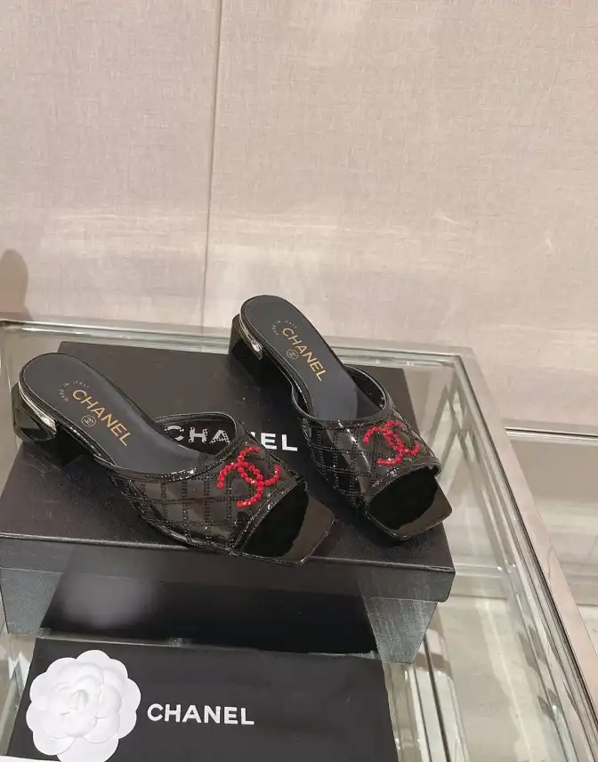 hype Chanel Slippers