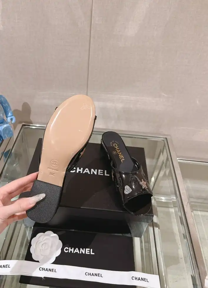 hype Chanel Slippers