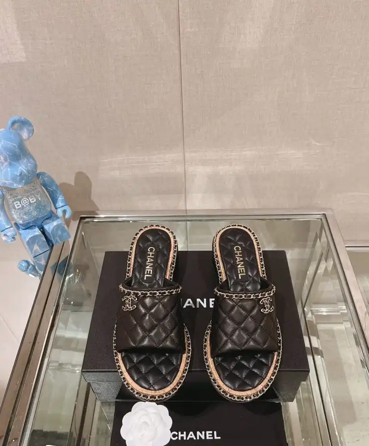 hype Chanel Slippers