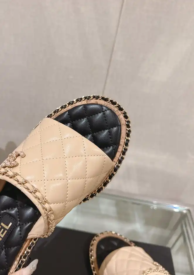 hype Chanel Slippers