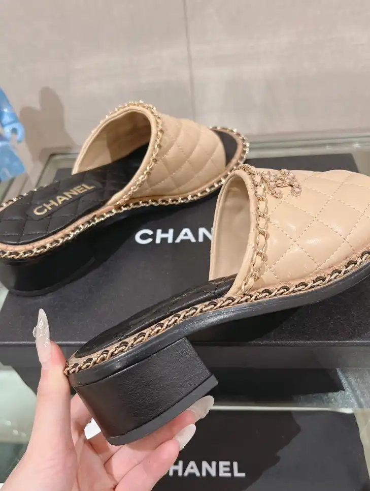 hype Chanel Slippers