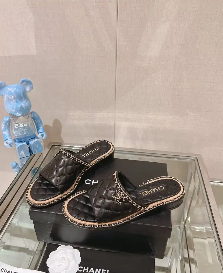 hype Chanel Slippers