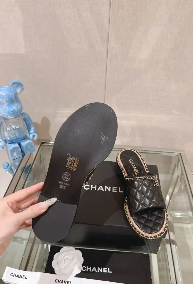 hype Chanel Slippers