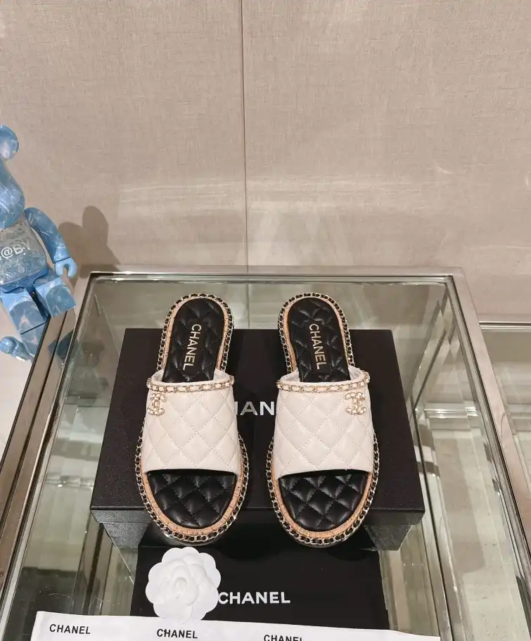 hype Chanel Slippers