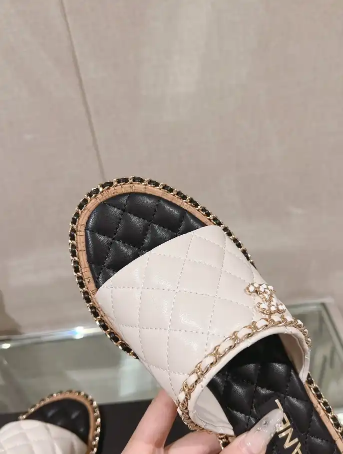 hype Chanel Slippers