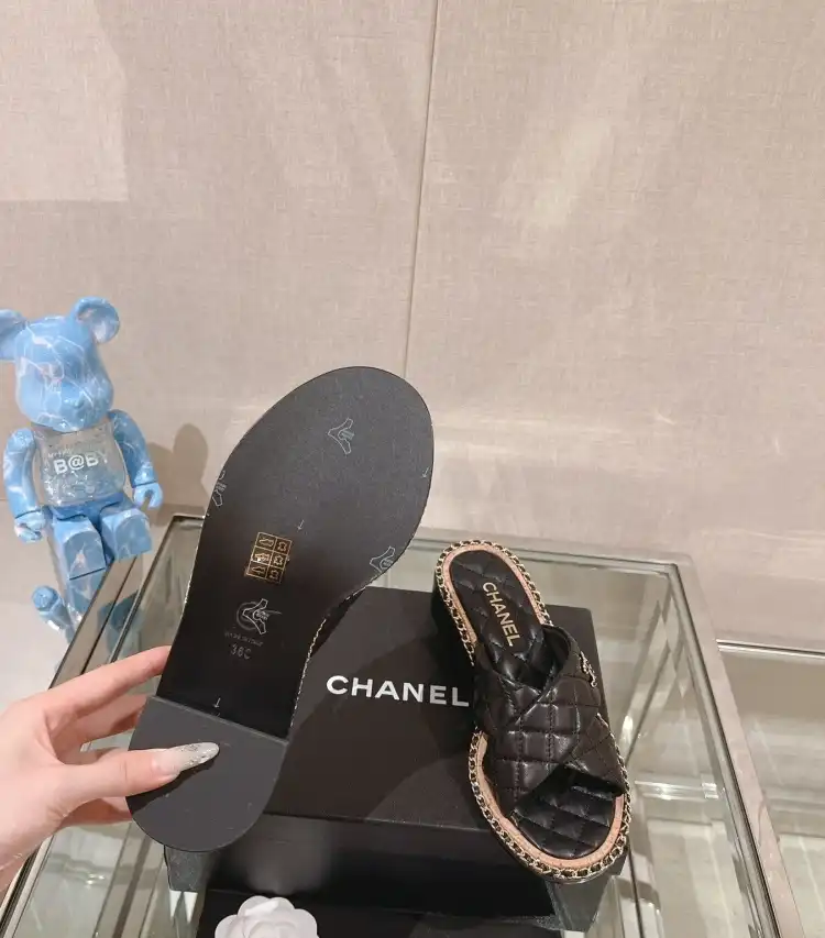 hype Chanel Slippers