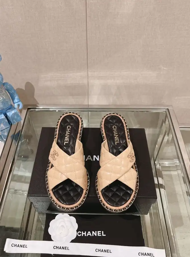 hype Chanel Slippers