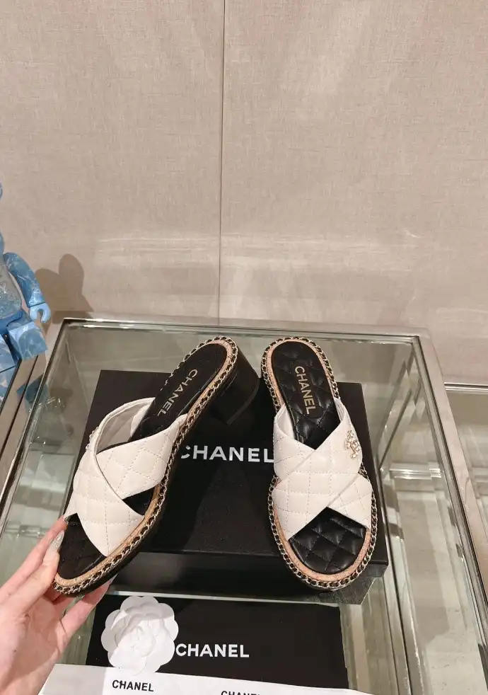 hype Chanel Slippers