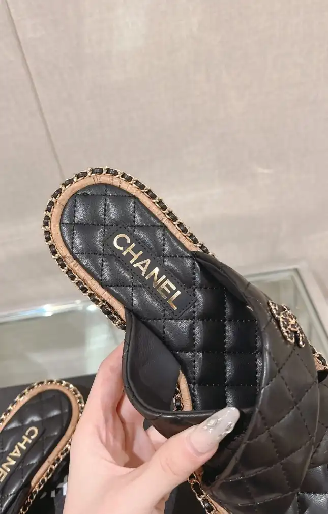 hype Chanel Slippers