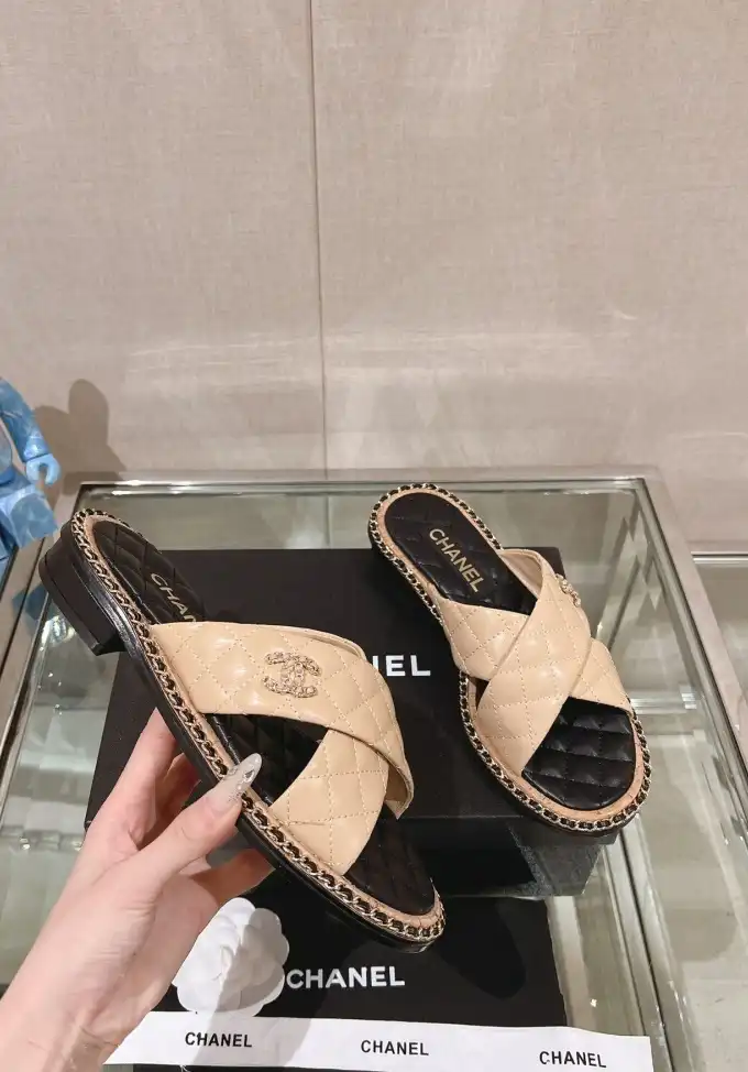 hype Chanel Slippers