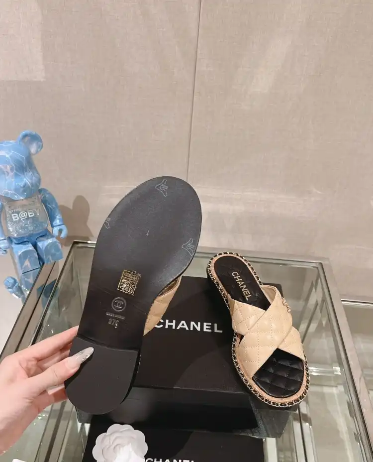 hype Chanel Slippers