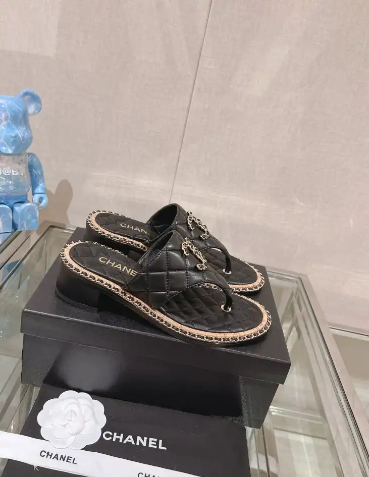 hype Chanel Slippers