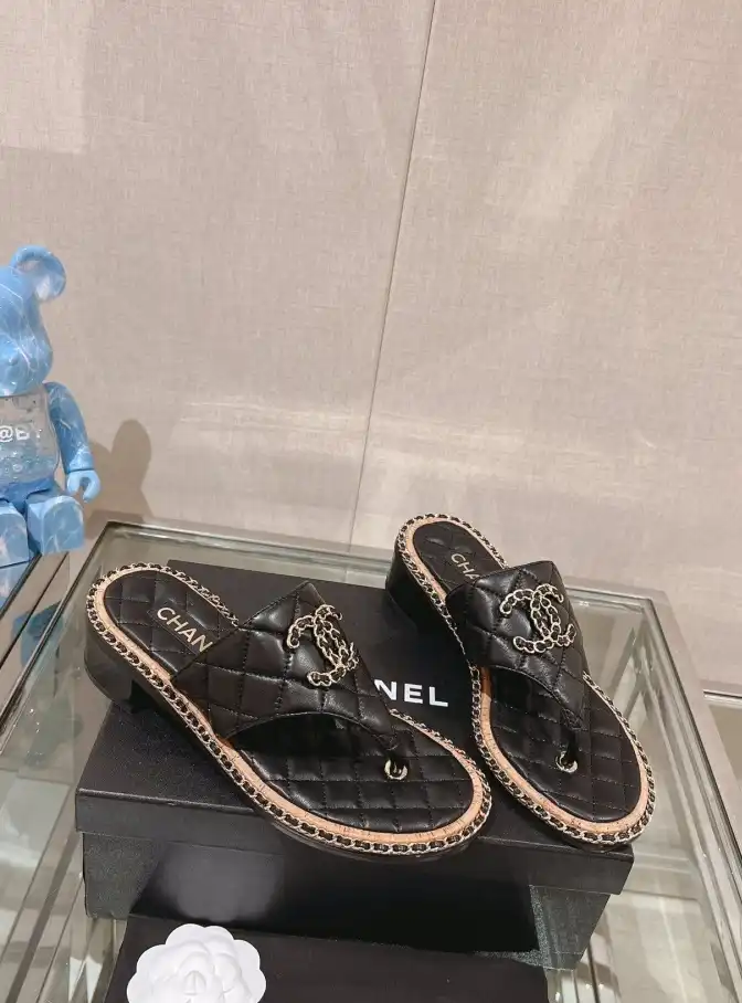 hype Chanel Slippers