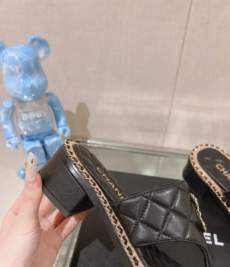 hype Chanel Slippers