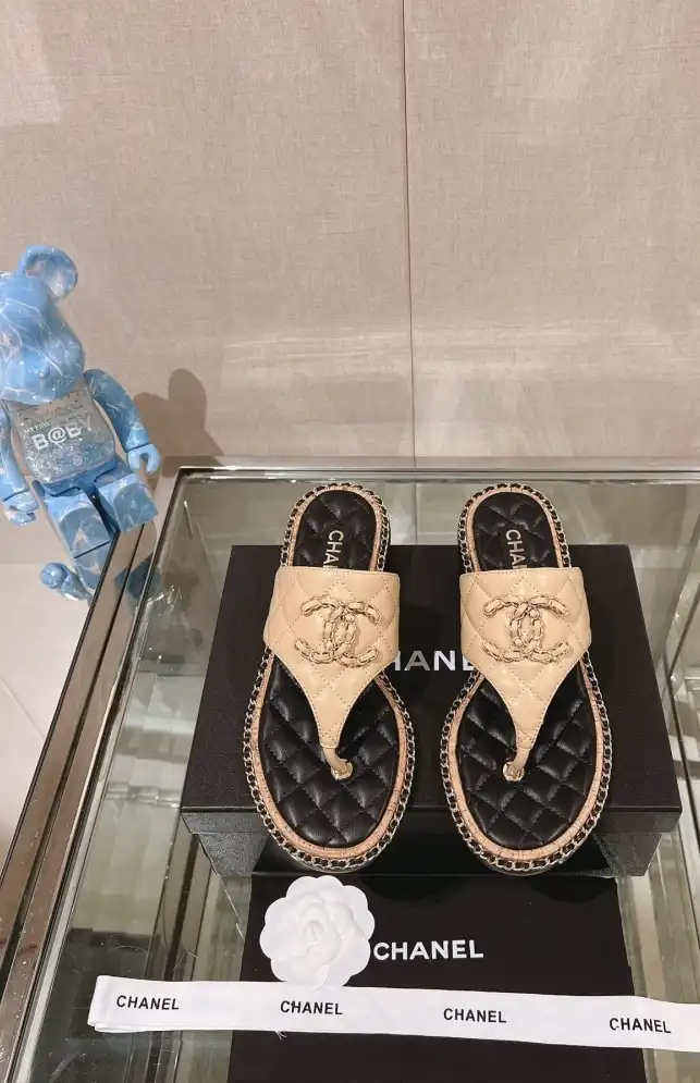 hype Chanel Slippers