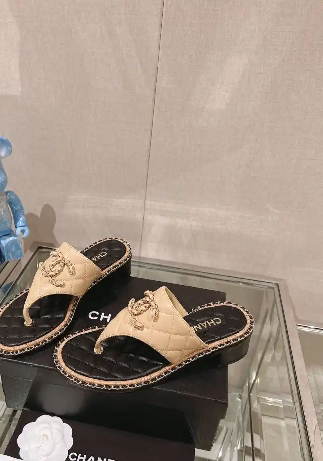 hype Chanel Slippers