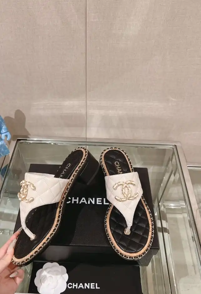 hype Chanel Slippers