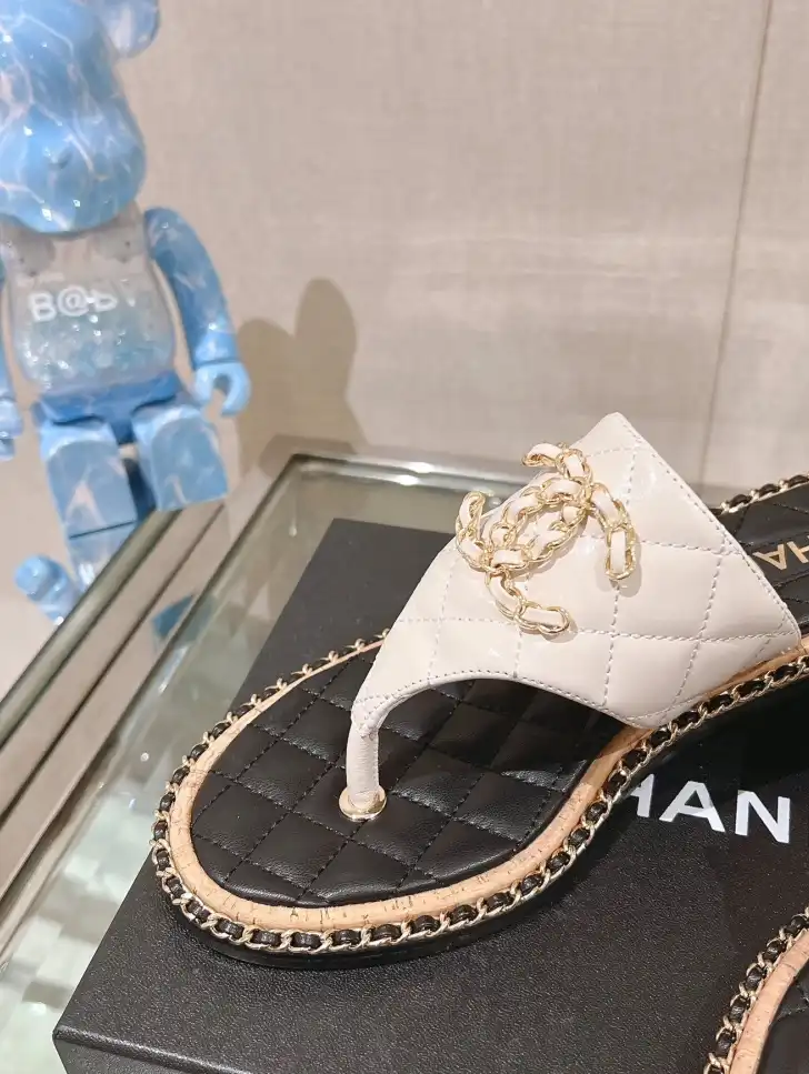 hype Chanel Slippers