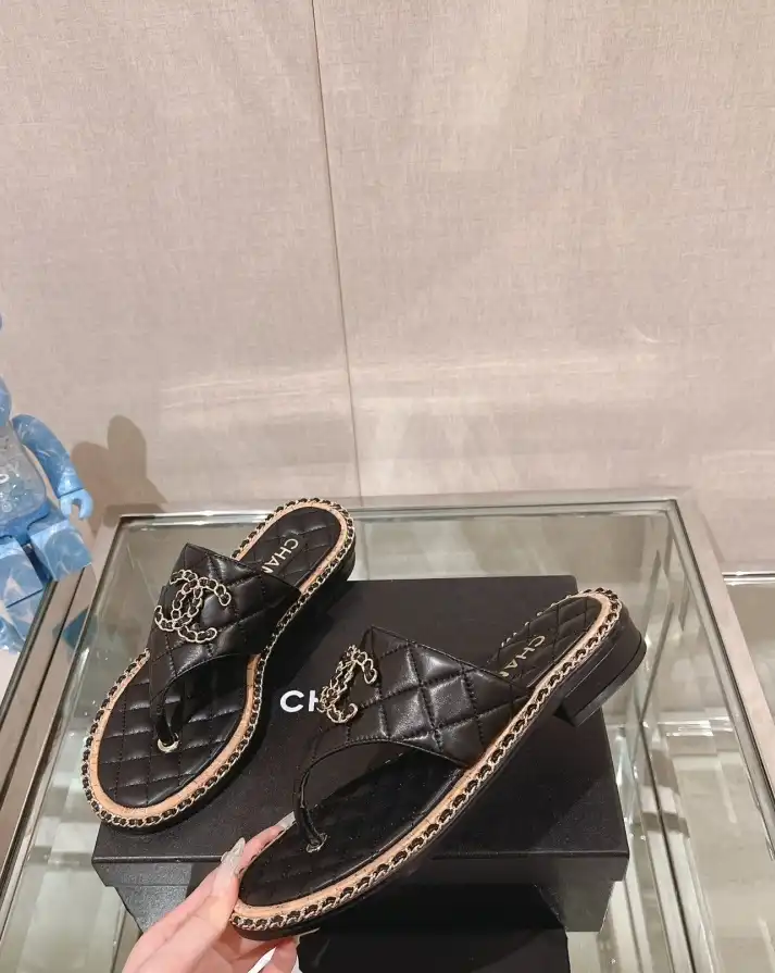 hype Chanel Slippers