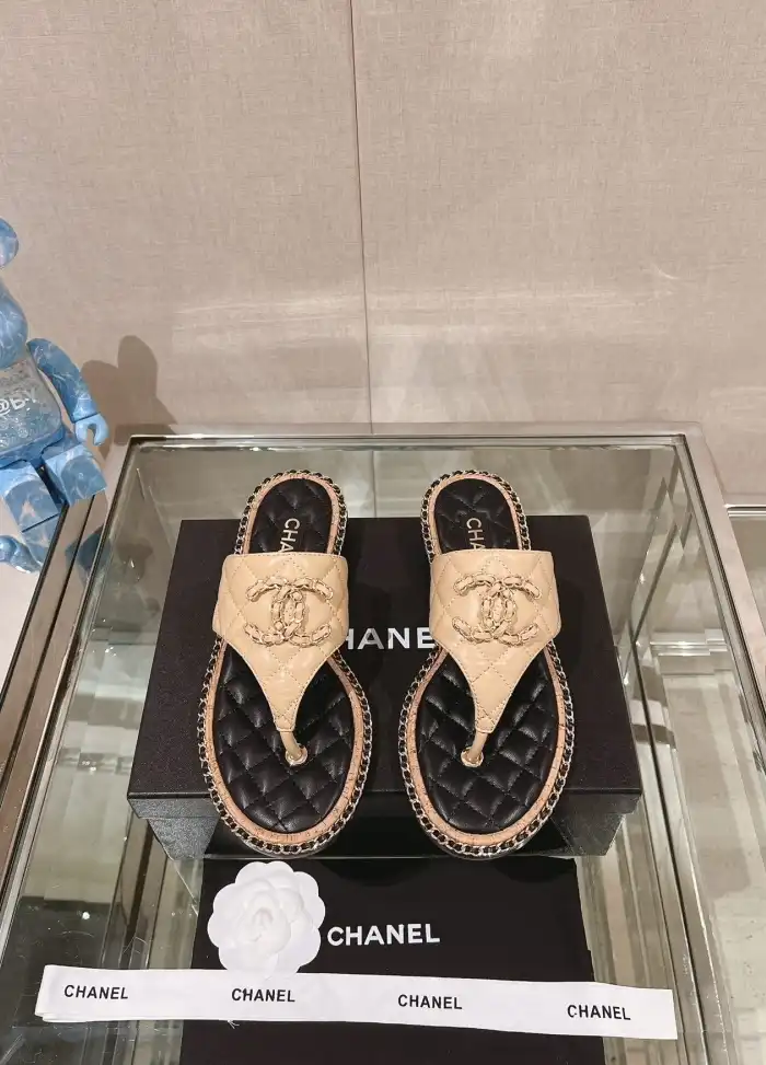 hype Chanel Slippers