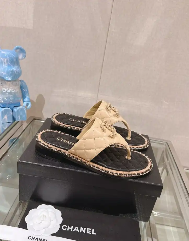 hype Chanel Slippers