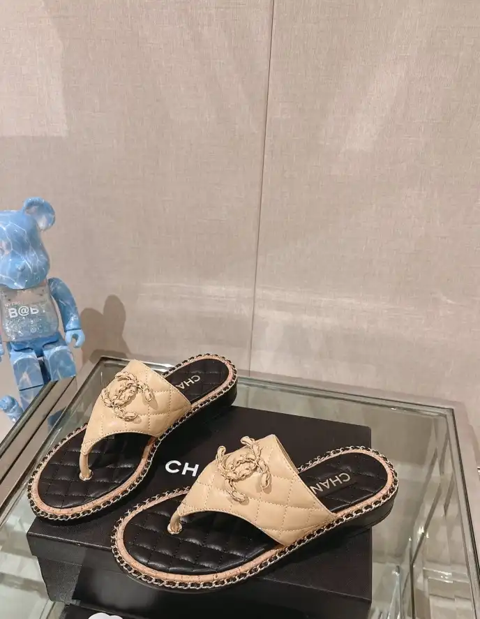 hype Chanel Slippers