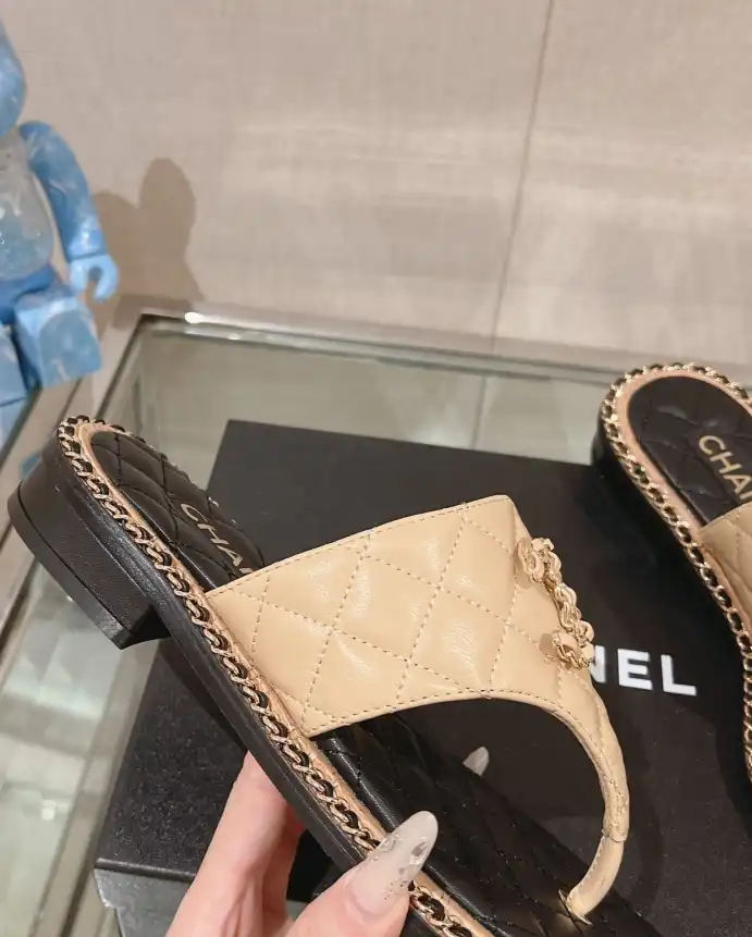 hype Chanel Slippers