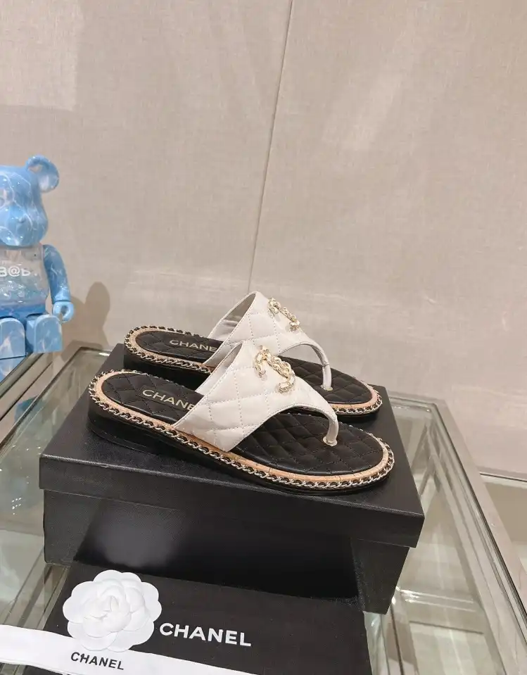 hype Chanel Slippers