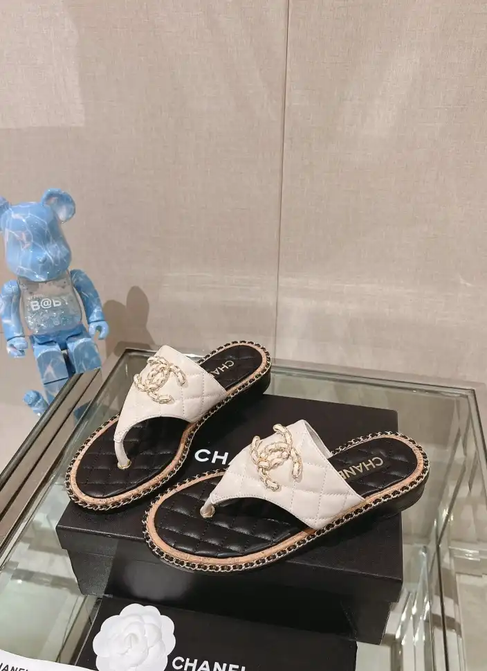 hype Chanel Slippers