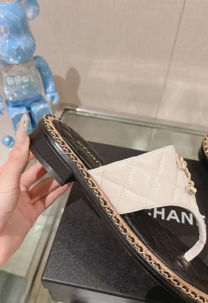 hype Chanel Slippers