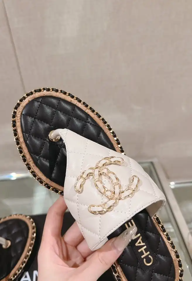 hype Chanel Slippers