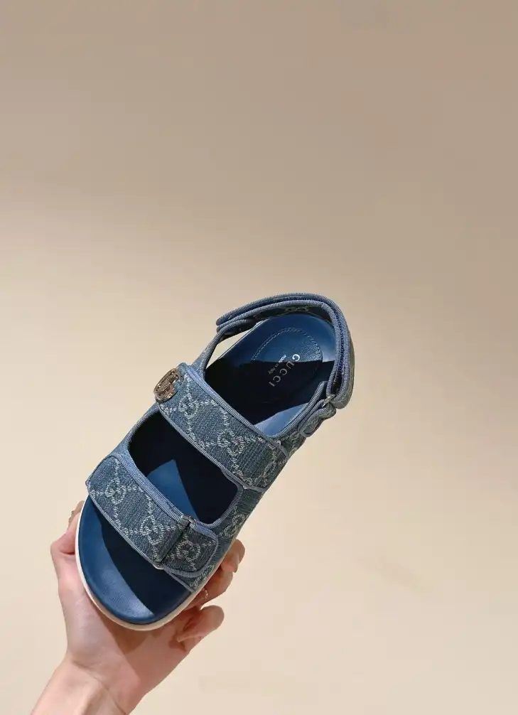 hype Gucci Sandals