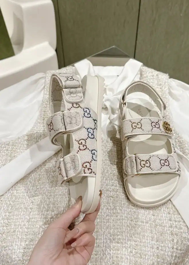 hype Gucci Sandals