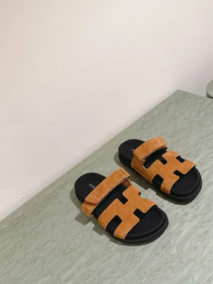 hype Hermes Slippers