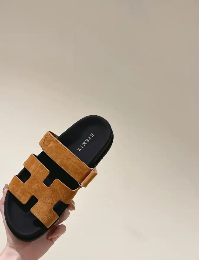 hype Hermes Slippers