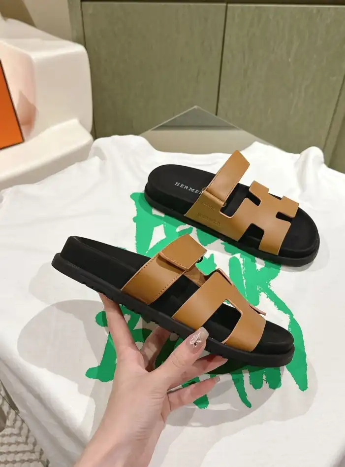 hype Hermes Slippers