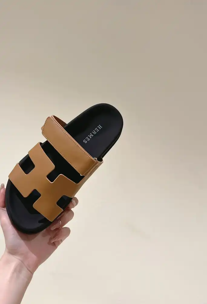 hype Hermes Slippers