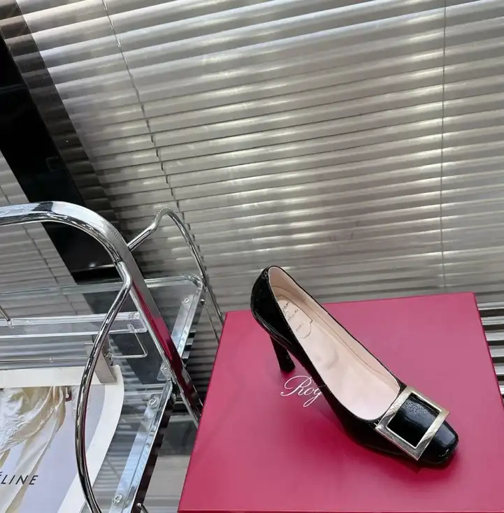 hype Roger Vivier High Heels