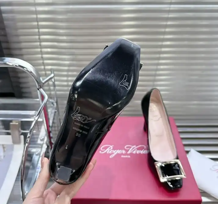 hype Roger Vivier High Heels