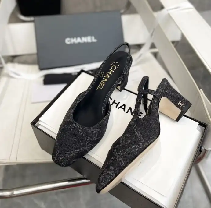 hype Chanel High Heels