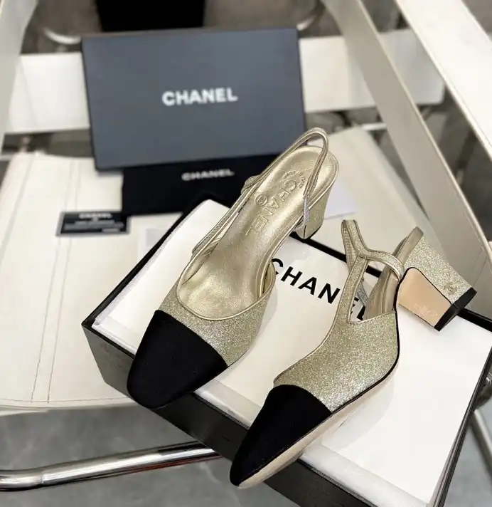 hype Chanel High Heels