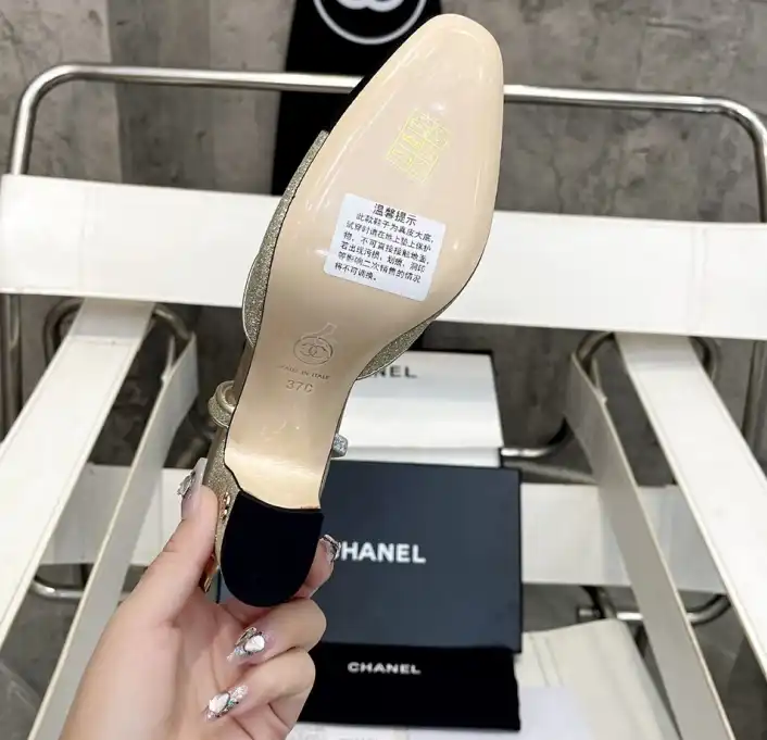 hype Chanel High Heels