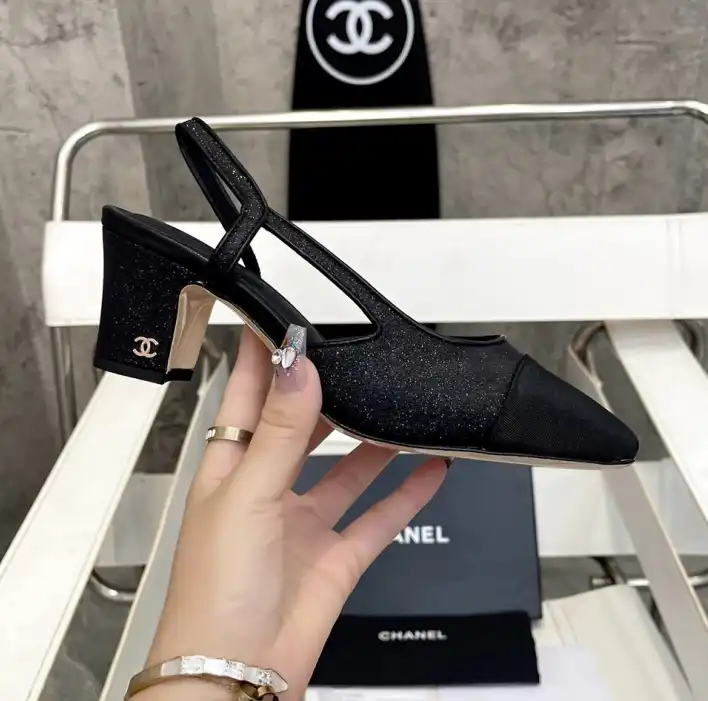 hype Chanel High Heels