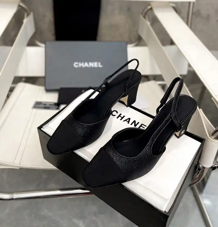 hype Chanel High Heels