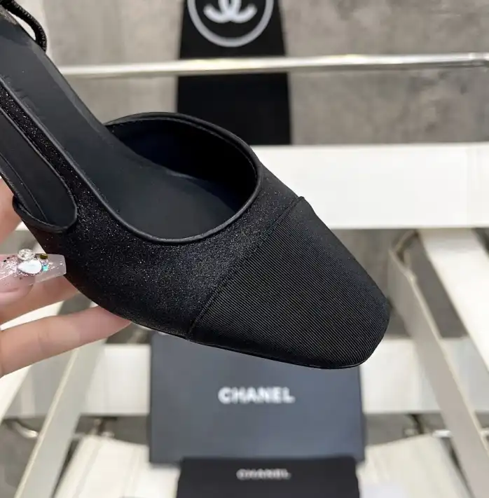 hype Chanel High Heels