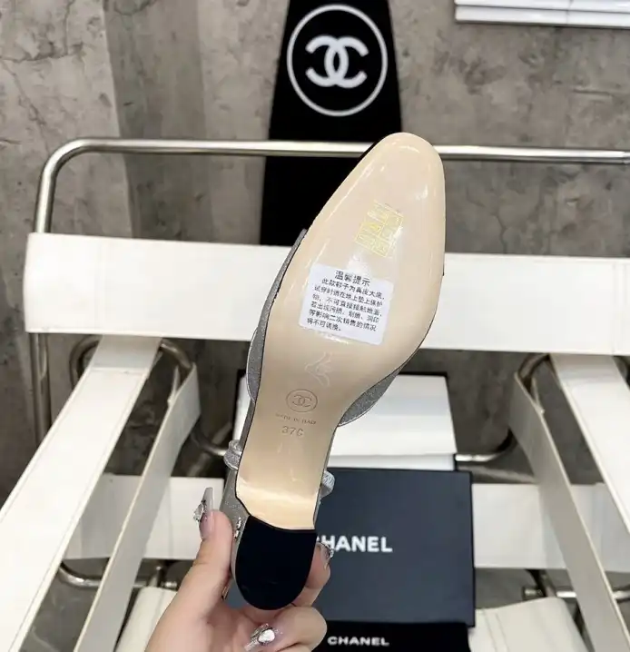 hype Chanel High Heels